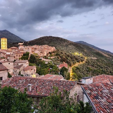 Casa Vacanze Belvedere Leilighet Sermoneta Eksteriør bilde